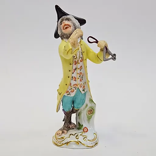 Статуэтка обезьяна с треугольником из обезьянего оркестра - View 6