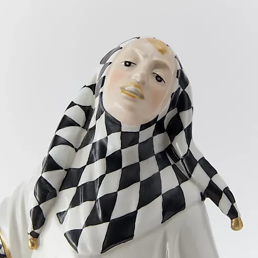 Старинная фарфоровая статуэтка "Шут" - View 7