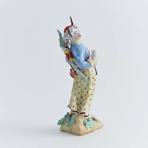 Старинная скульптура "Турок-воин с колчаном" - View 3