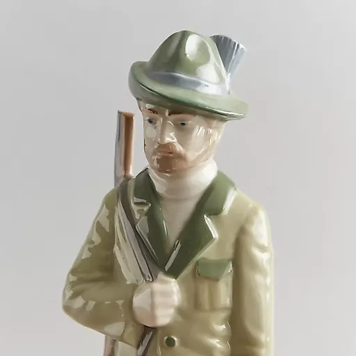 Статуэтка "Охотник с собакой". Grafenthal - View 5