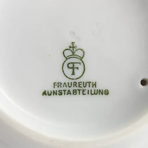 Статуэтка "Обнаженная девушка с собакой" - View 5