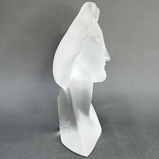 Статуэтка Маска дизайн 1930г. Г. Хоффманн Чехия 21 в - View 5