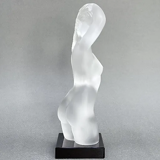 Статуэтка Ингрид в стиле Артдеко сатиновое стекло дизайн 1930г. Г. Хоффманн Чехия 21 в - View 2