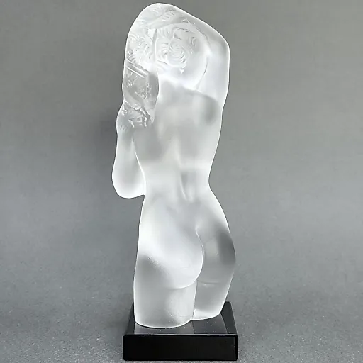 Статуэтка Ингрид в стиле Артдеко сатиновое стекло дизайн 1930г. Г. Хоффманн Чехия 21 в - View 3