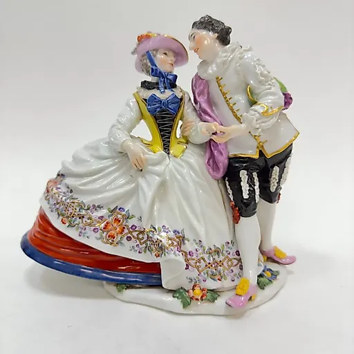 Скульптурная группа "Бельтрам и Коломбина" фарфор 1740 гг Германия - View 4
