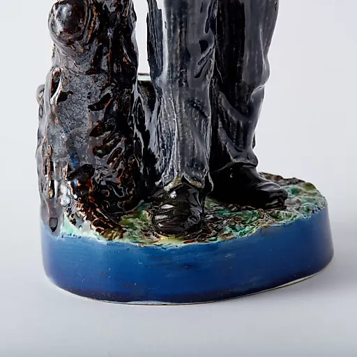 Редкая фаянсовая статуэтка - View 6