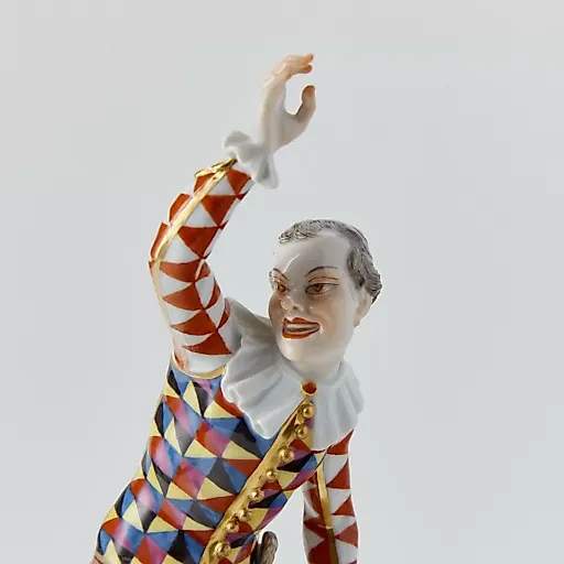 "Арлекин". Скульптор И.И.Кендлер. - View 2