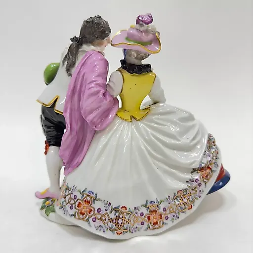 Скульптурная группа "Бельтрам и Коломбина" фарфор 1740 гг Германия - View 8