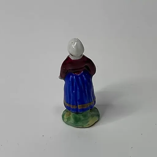 Старинная статуэтка "Женщина в синей юбке" - View 3