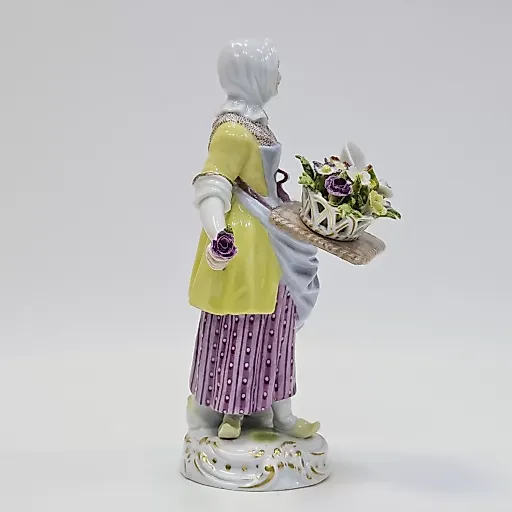 Статуэтка Садовница - View 7
