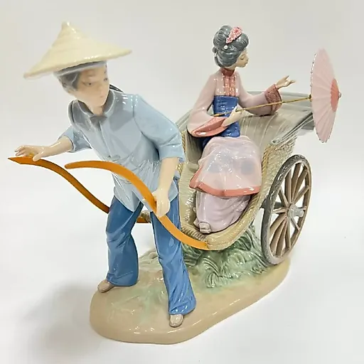 Фарфоровая статуэтка Lladro "Поездка на рикше" - View 3