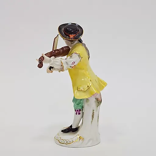 Статуэтка мальчик со скрипкой - View 4