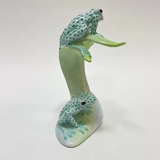 Фигурка Три лягушки на ветке Herend - View 2