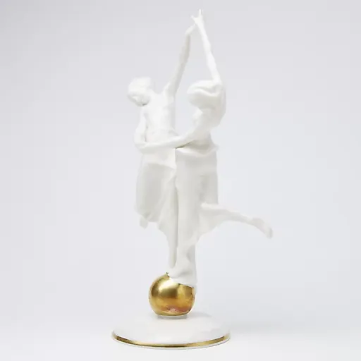 Статуэтка "Девушки на шаре" - View 14