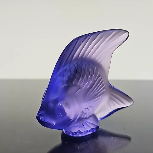 Хрустальная рыбка фиолетового оттенка - View 2