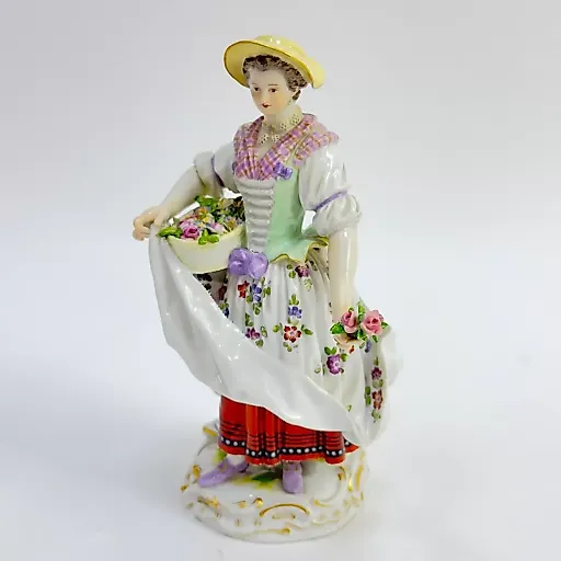 Фигурка "Цветочница" конец 19 века - View 2