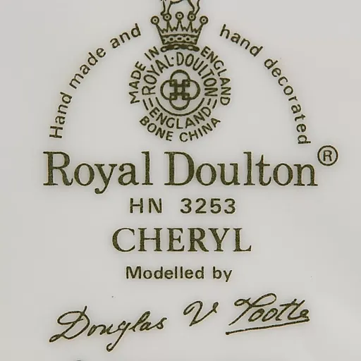 Фигурка Cheryl - View 7