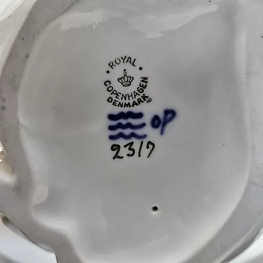 Статуэтка медведи в схватке - View 5