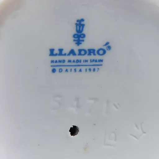 "Клоун-саксофонист" - View 4