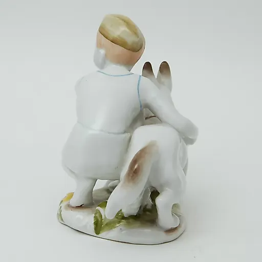 Фигурка Юный пограничник с собакой в зеленой пилотке - View 3