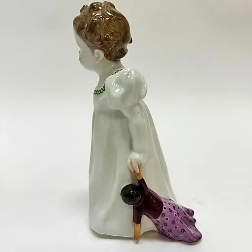 Фигурка Девочка с куклой 1910г - View 3