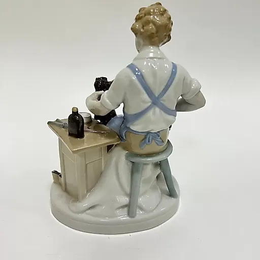 Фигурка Башмачник Графенталь 1935-1972 - View 2