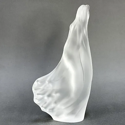 Статуэтка Девушка в стиле Артдеко дизайн 1930г. Г. Хоффманн Чехия 21 в - View 5