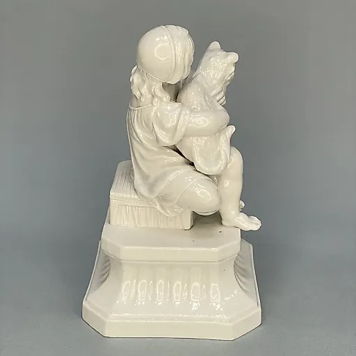 Девочка с кошкой период правления Николая I модель Августа Шписа ИФЗ 1853-1855 г - View 4