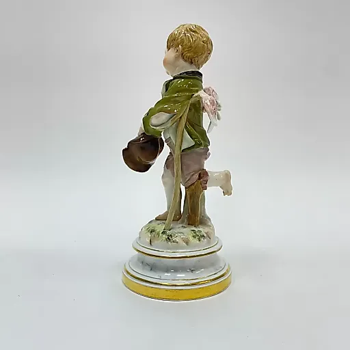 Фигурка Купидон в образе нищего модель Генриха Швабе 1830-1870 Германия - View 5