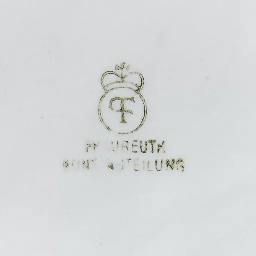 Старинная скульптурная группа "Девушка Клара с борзыми" - View 9