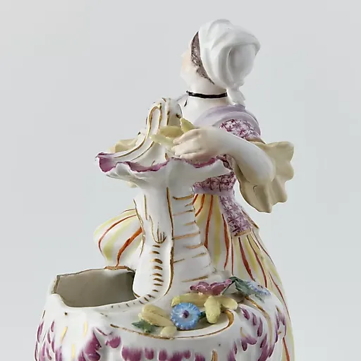 Старинная статуэтка "Весна" из серии "Времена года" - View 5