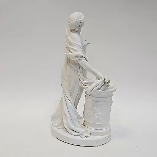 Фигурка Севр бисквит 1790 год Модель Ле Риш Le Riche - View 5