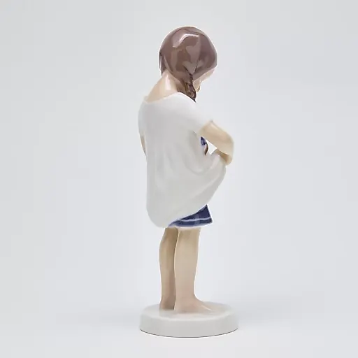 Фигурка "Девочка с котенком" - View 11