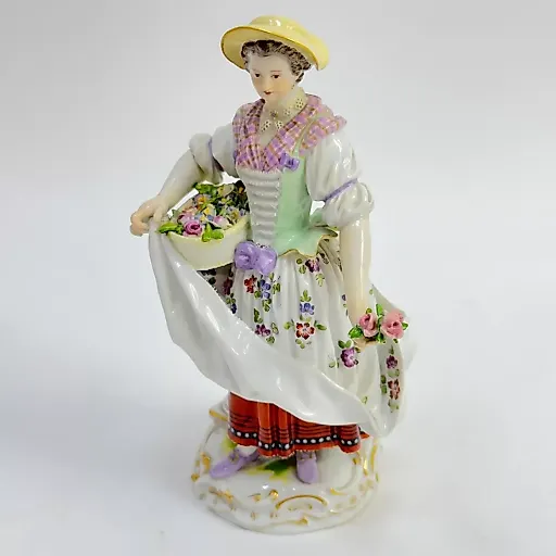 Фигурка "Цветочница" конец 19 века - View 4