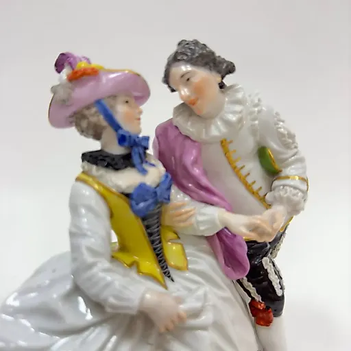 Скульптурная группа "Бельтрам и Коломбина" фарфор 1740 гг Германия - View 6