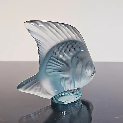 Хрустальная рыбка голубого оттенка - View 16
