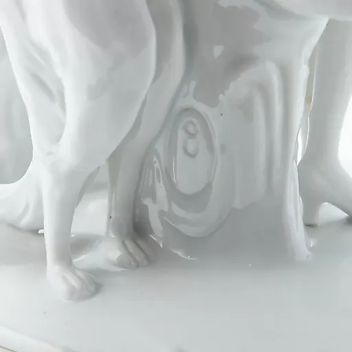 Старинная скульптурная группа "Девушка Клара с борзыми" - View 8