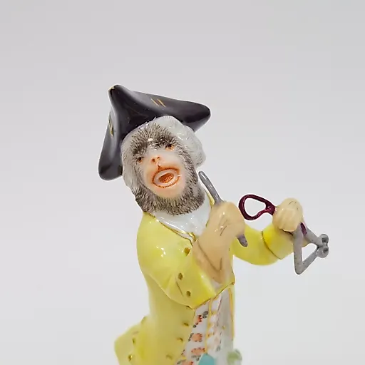 Статуэтка обезьяна с треугольником из обезьянего оркестра - View 7