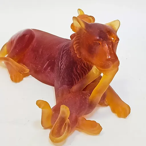 Скульптура Львица с львятами Daum - View 2