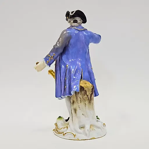 Статуэтка Юноша с подзорной трубой - View 3