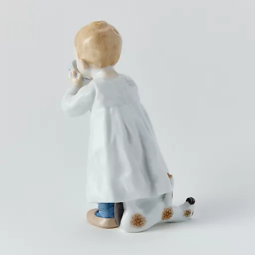 Миниатюра Hentschel Child «Ребенок с чашкой» - View 6