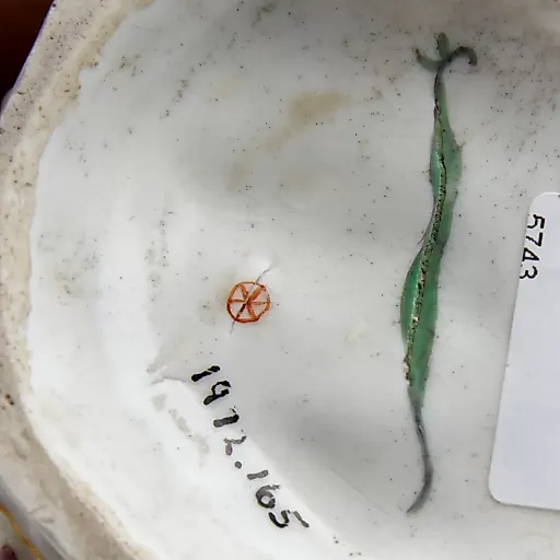 Старинная статуэтка "Весна" из серии "Времена года" - View 7