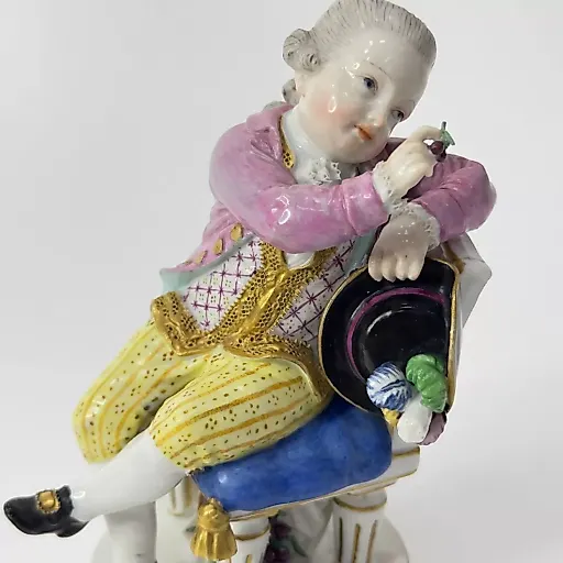 Фигурка "Молодой аристократ" 1860е г - View 4