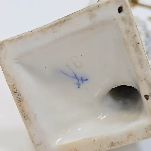 Фигурка Юноша с рожком фарфор Европа рубеж 19\20в - View 8