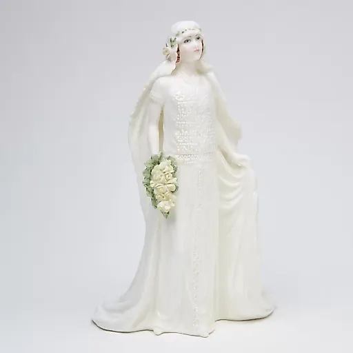 Статуэтка "Королева Элизабет" - View 2