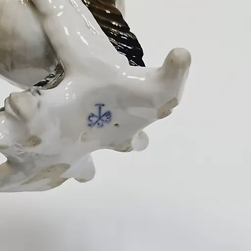 Статуэтка Крапивник Карл Энс Германия - View 5