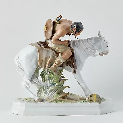 Коллекционная фарфоровая статуэтка "Гунн верхом на лошади" автор Erich Hosel - View 5