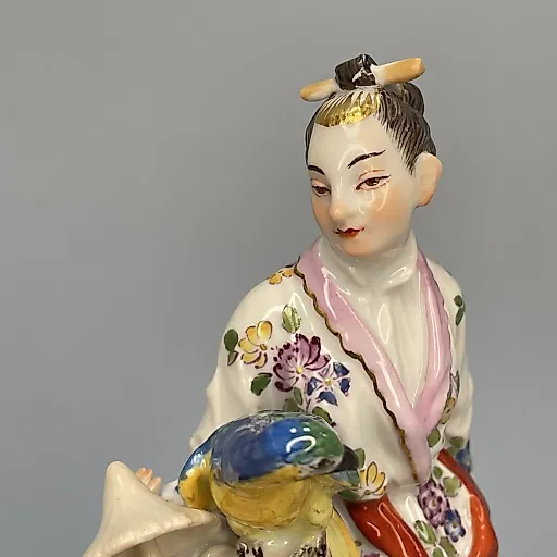 Фигурка Японка с детьми и попугаем 1970 г Германия - View 12