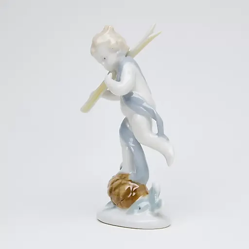 Статуэтка из серии Времена года "Зима" - View 5