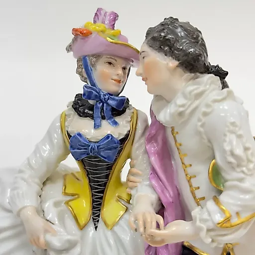 Скульптурная группа "Бельтрам и Коломбина" фарфор 1740 гг Германия - View 10